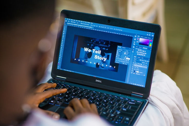 We Tell Story Photography